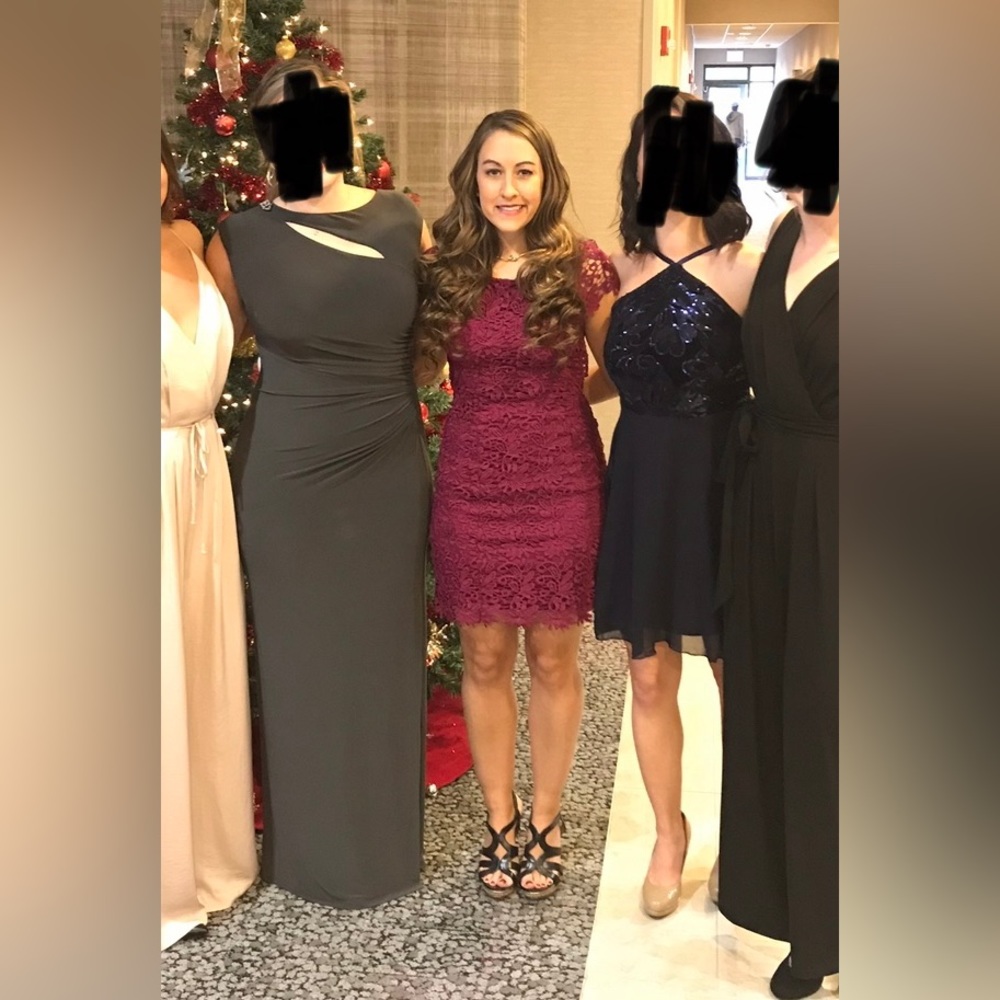 Lulu’s maroon mini dress S